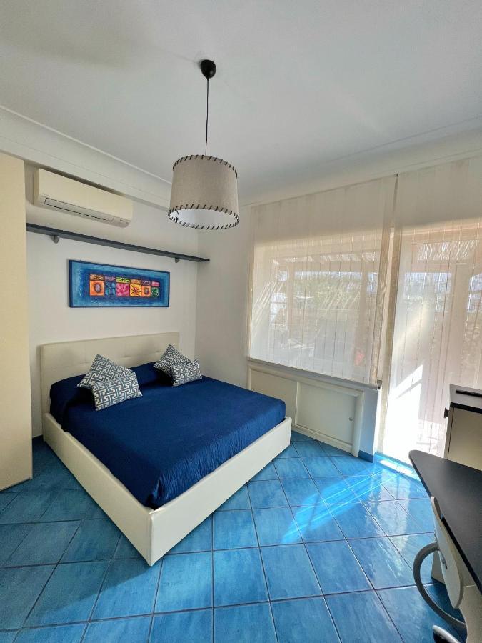 Augusto Capri Apartment Luaran gambar