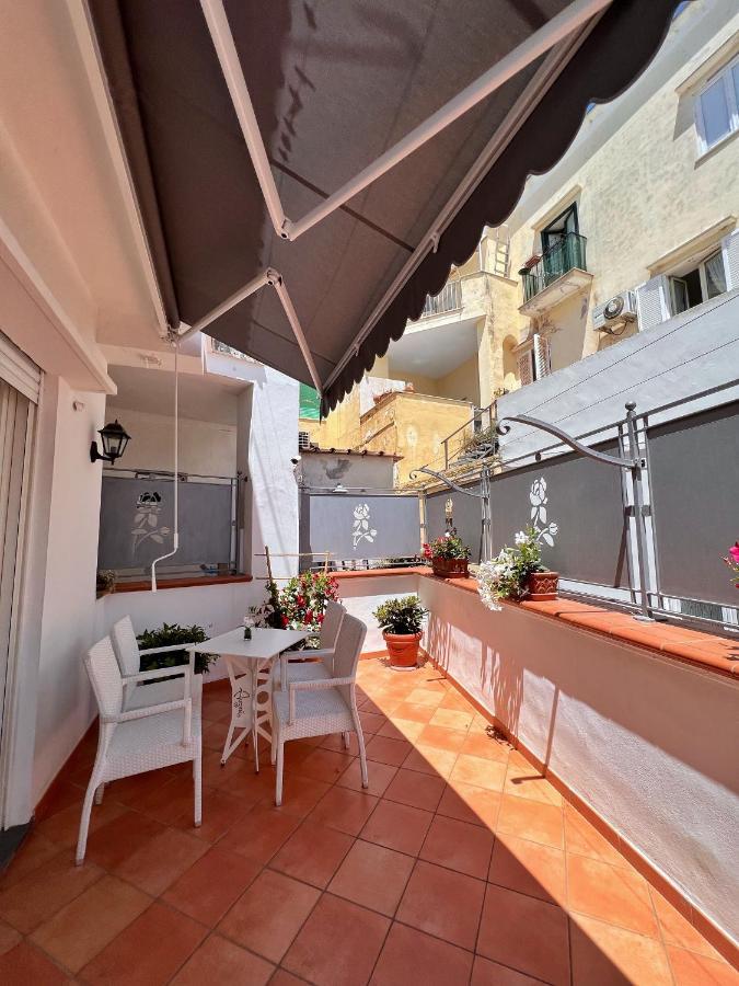 Augusto Capri Apartment Luaran gambar